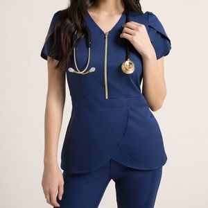 JAANUU Tulip Scrub Top